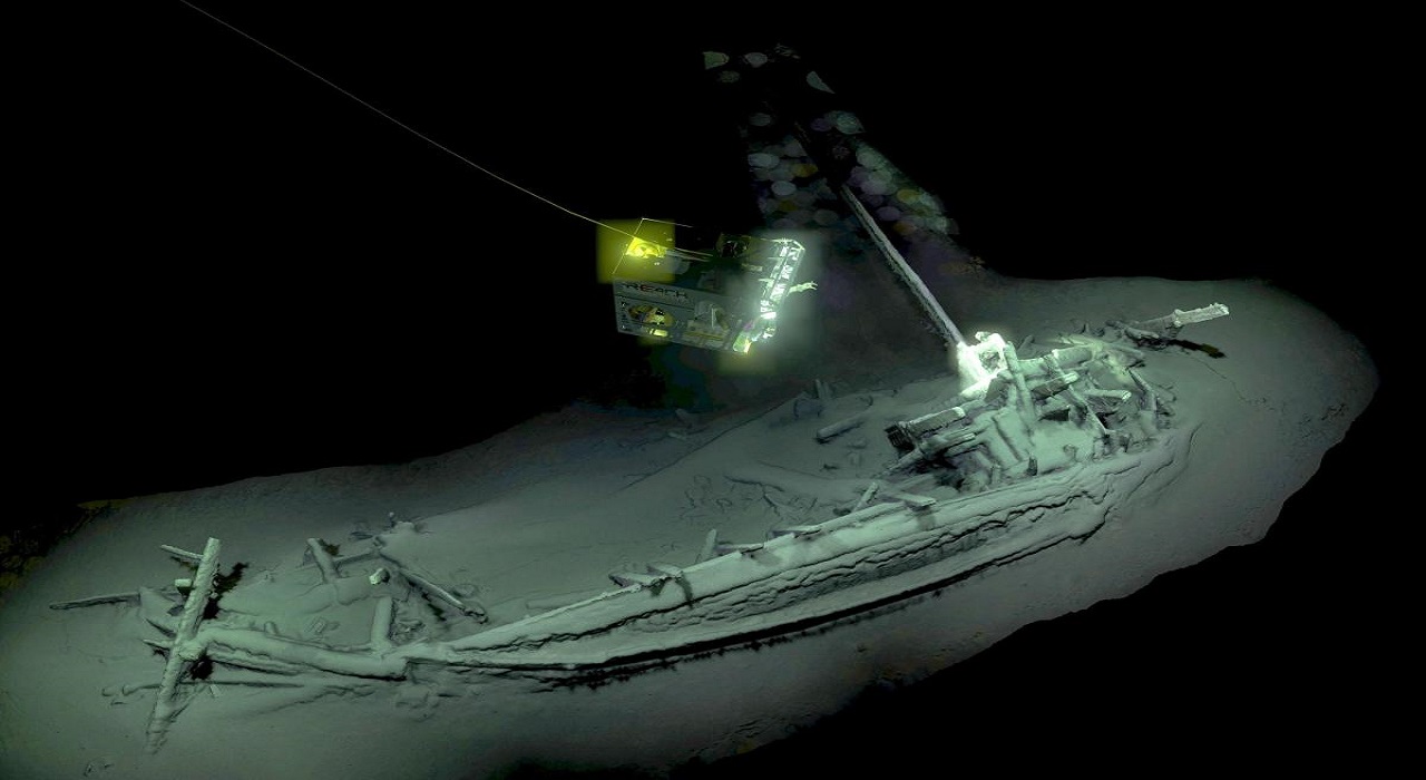 World's Oldest Intact Shipwreck Discovered in Black Sea